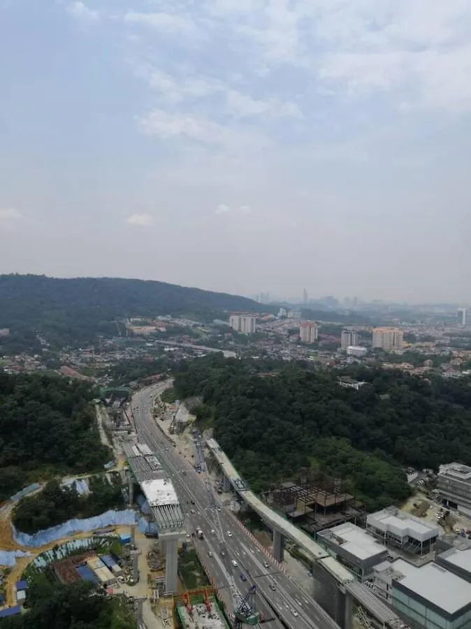 Condo With Great View In Pj Petaling Jaya