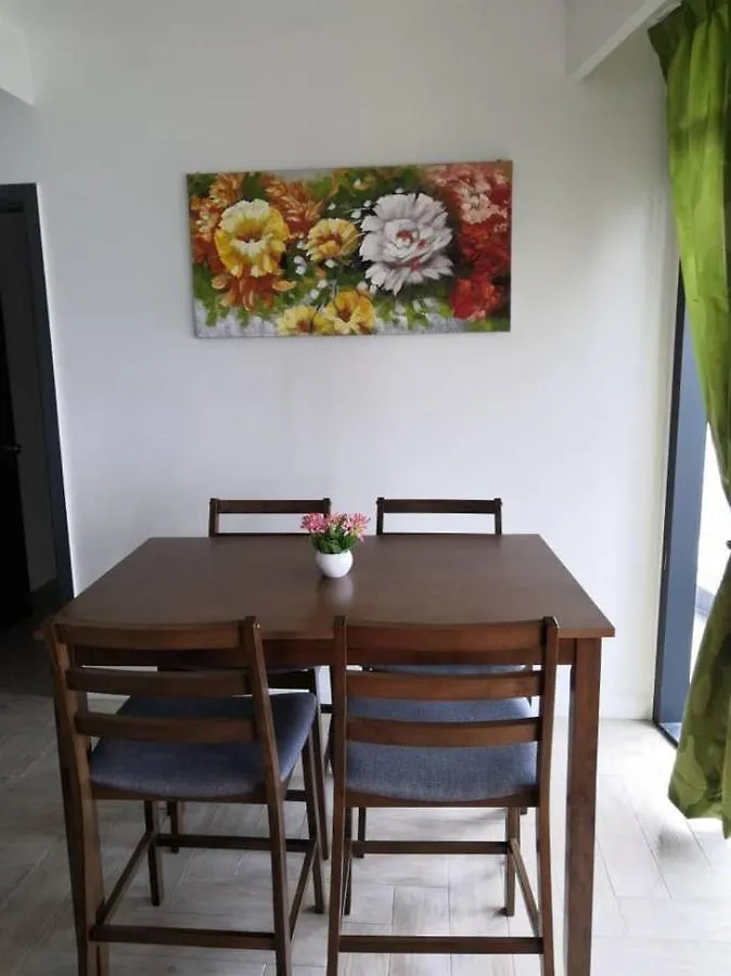 Apartment Condo With Great View In Pj Petaling Jaya